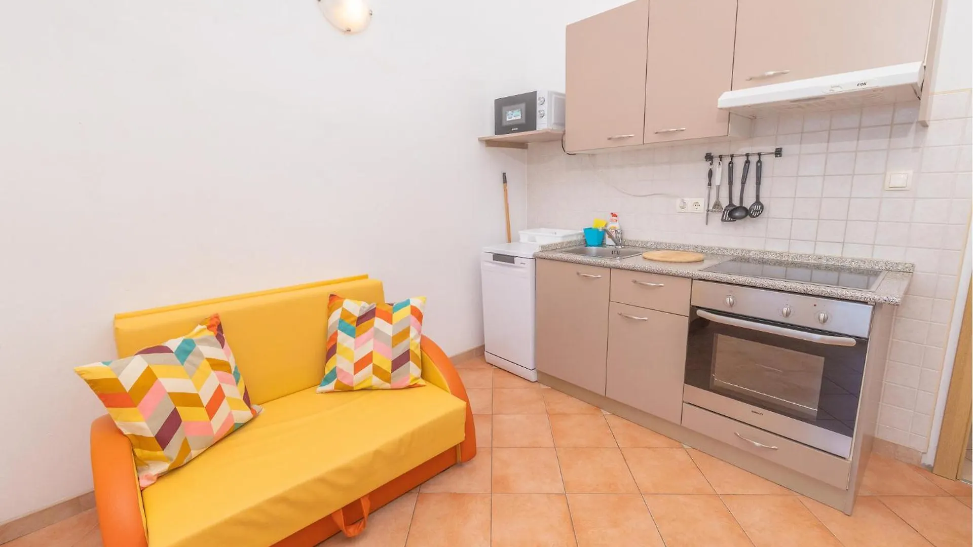 Lovely Apartment In Rab With Wifi Rab Town
