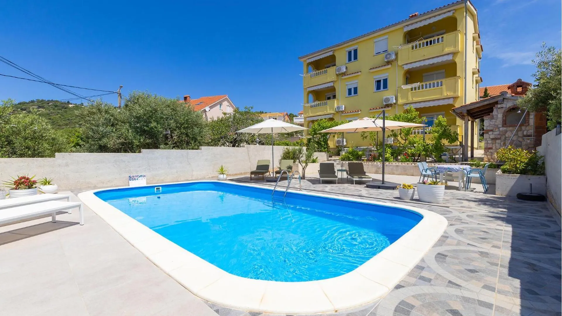 Lovely Apartment In Rab With Wifi Rab Town 0*,  Chorvatsko
