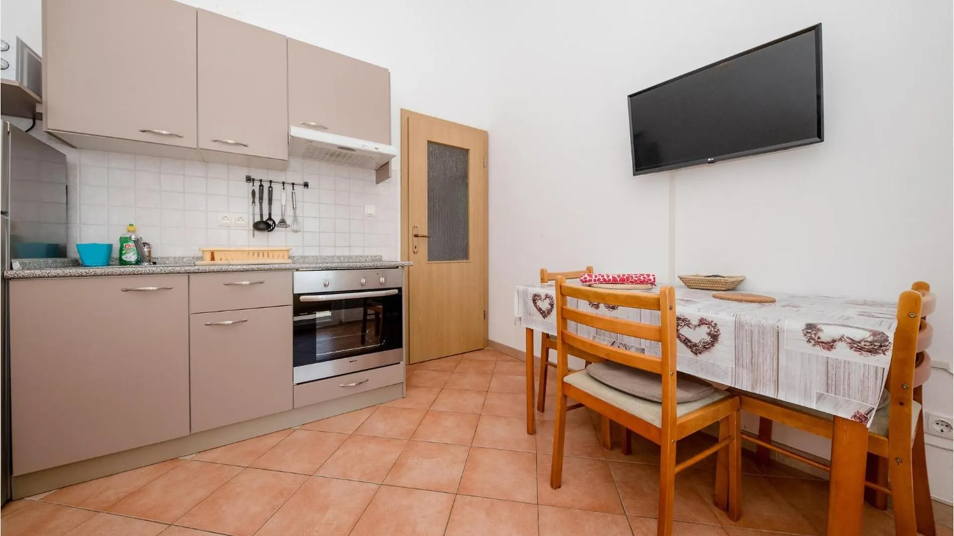 Lovely Apartment In Rab With Wifi Rab Town